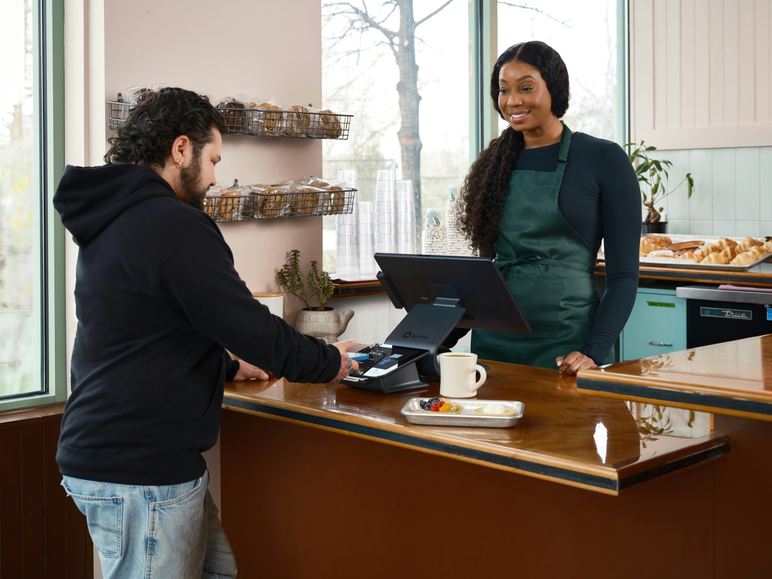 Free Card Machine in Dubai: What “Free” Actually Means in 2026